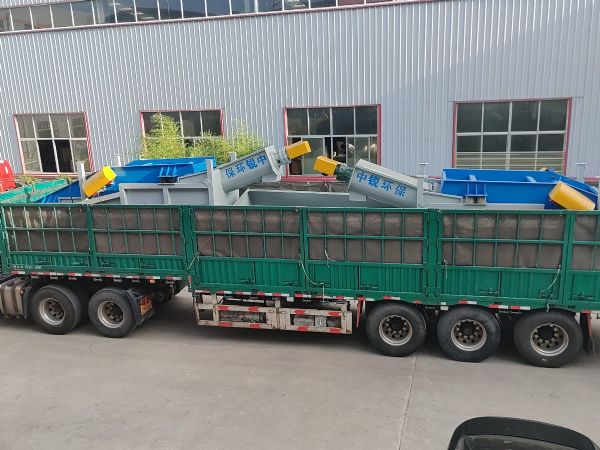 客戶選定的砂石分離機已安排發貨了